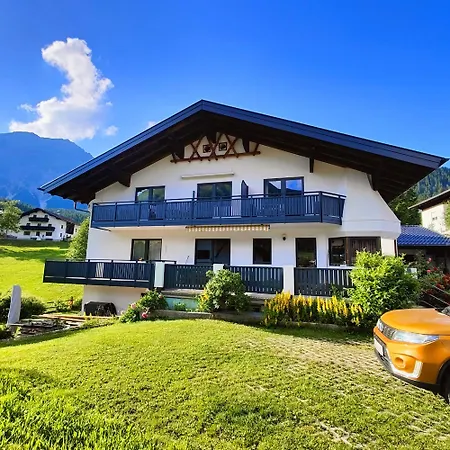 Sonnenbichl アパート *